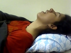Indian chick having orgasm. Nice expression. (Non nude)